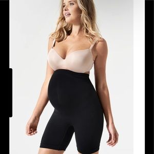 NWOT BLANQI® Everyday™
Maternity Belly Support Girlshort Size M